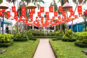 Bệnh viện Hùng Vương rực rỡ cờ hoa chào mừng đại lễ 50 năm Ngày Giải phóng miền Nam, thống nhất đất nước (30/4/1975 – 30/4/2025)