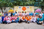 Công đoàn cơ sở Bệnh viện Hùng Vương đã tổ chức hội chợ Tết Xuân Ất Tỵ 2025