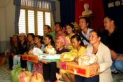 Khám bệnh tại huyện Bến Cầu ngày 18-4-2010 