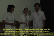 Tặng học bổng nhân ngày khuyến học Việt Nam 2/10 
